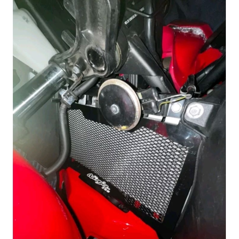 ฝาครอบวิทยุ NINJA 250 OLD/CARBON UNDER 2018 ฝาครอบหม้อน้ํา NINJA 250 FI 2018 ถึง 2023 RADIATOR SAFET