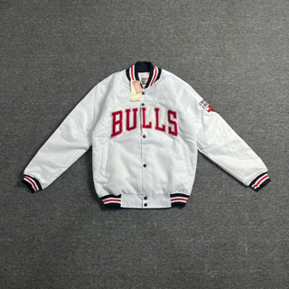 เสื้อแจ็กเก็ต ลาย Varsity Chicago Bulls Mitchell &amp; Ness