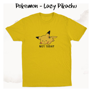 เสื้อยืด พิมพ์ลายโปเกม่อน Lazy Pikachu K0206