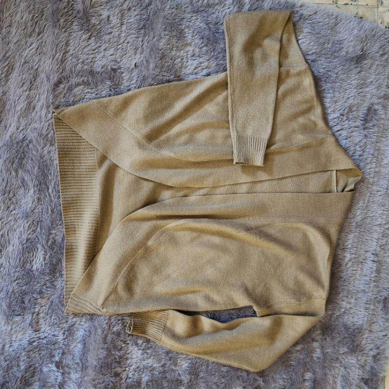 DnR Mart Preloved Outer