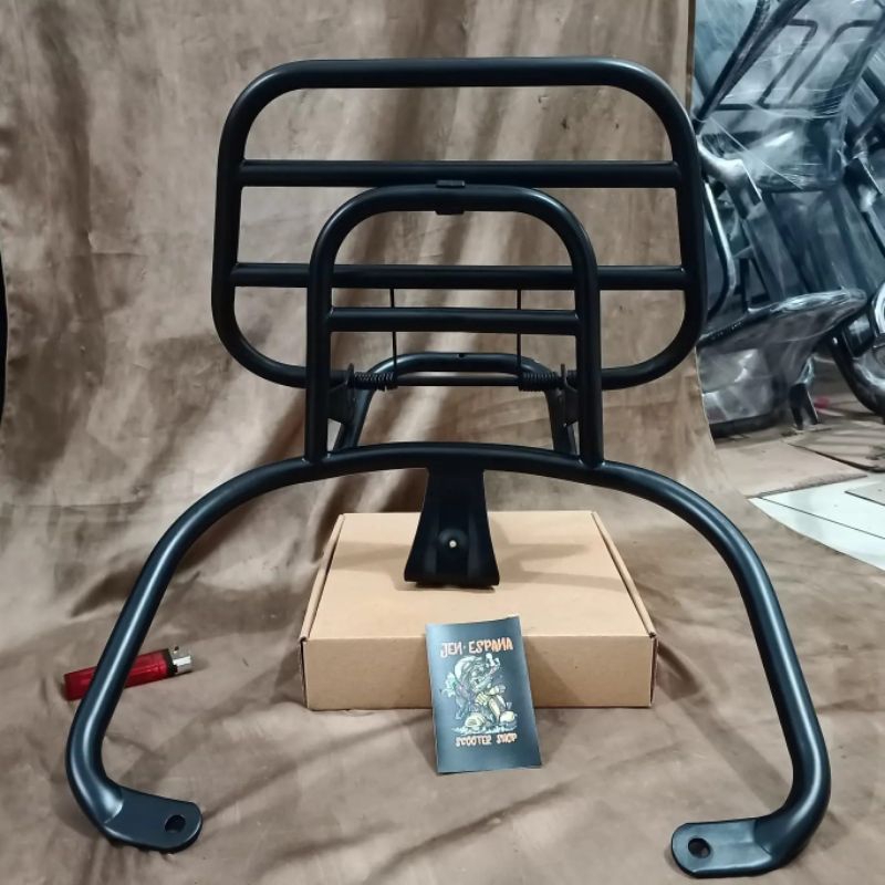 แร็คท้าย Vespa Lx S Primavera sprint Gts / Vespa Rack Accessories