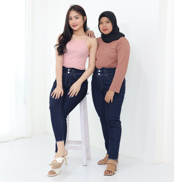 กางเกงยีนส์ขนาดใหญ่ของผู้หญิง NORMAL & JUMBO SIZES ZERO-SYSCLOTHIER JEANS