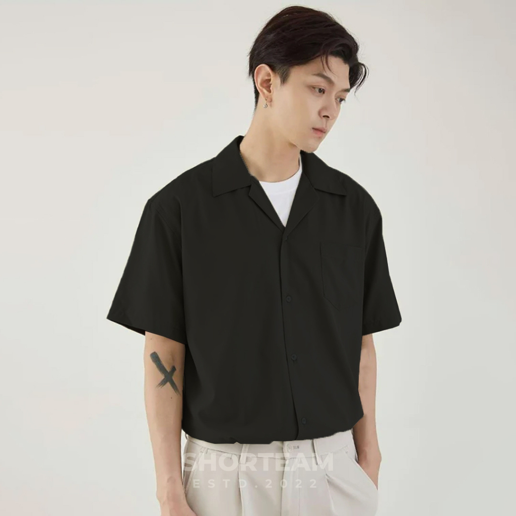 KEMEJA เสื้อเชิ้ตผู้ชายแขนสั้นธรรมดาปก Lowkey เกาหลี