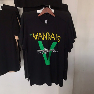 Kaos BAND THE VANDALS - ป่าเถื่อนแห่งสันติภาพ (สินค้าของแท้)
