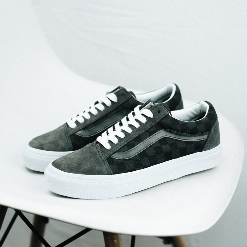 ป้ายหมากรุกคริสตัล Vans Oldskool