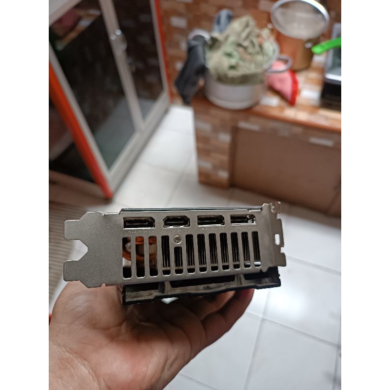 VGA ASRock RX5600 XT สภาพหมายเลขแสดง คําอธิบายอ่าน