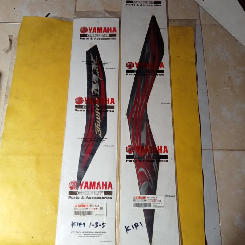 MERAH สติ๊กเกอร์ด้านหลัง striping LEFT Yamaha Jupiter MX 2010 2011 สีแดง original YGP 50C-F173E-00 5