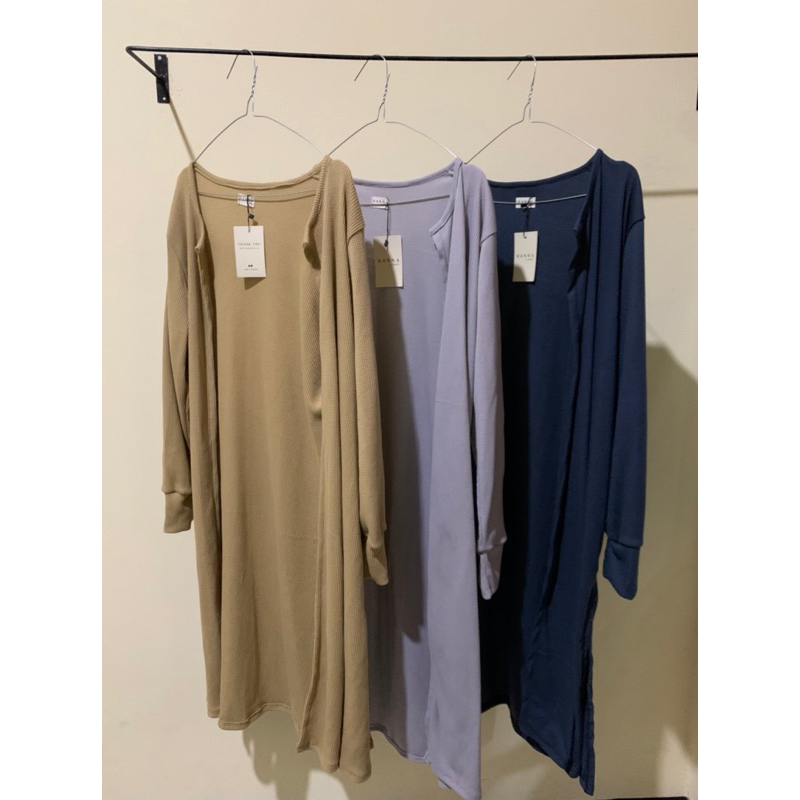 LAIKA Long Outer Basic ด้านนอก