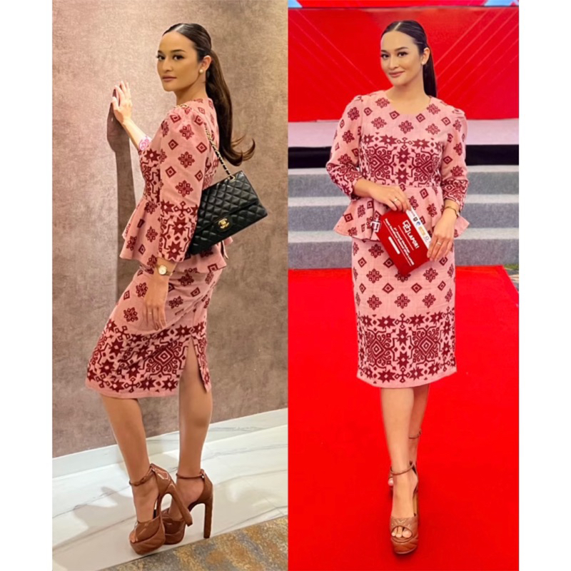 Kemeja Camelia WOVEN DRESS - เสื้อเชิ้ต WOVEN