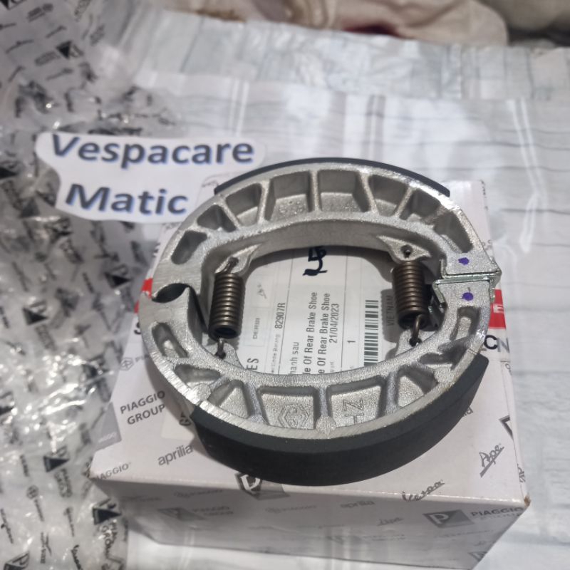 ผ้าเบรคหลังสําหรับ Vespa Lx S Piaggio Zip Original Piaggio