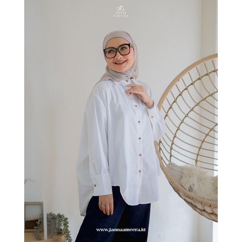Janna Ameera - Clarabelle Top White