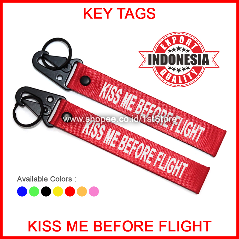 GAN ใหม่ KISS ME BEFORE FLIGHT PREMIUM KEYCHAIN SOUVENIR UNIQUE GIFT AVIATION ID REMOVE รถจักรยานยนต