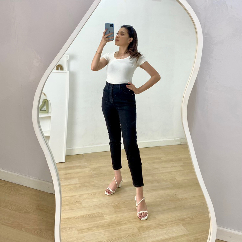 Zakiyastore - Boyfriend Black Ckey - Basic Boyfriend Jeans