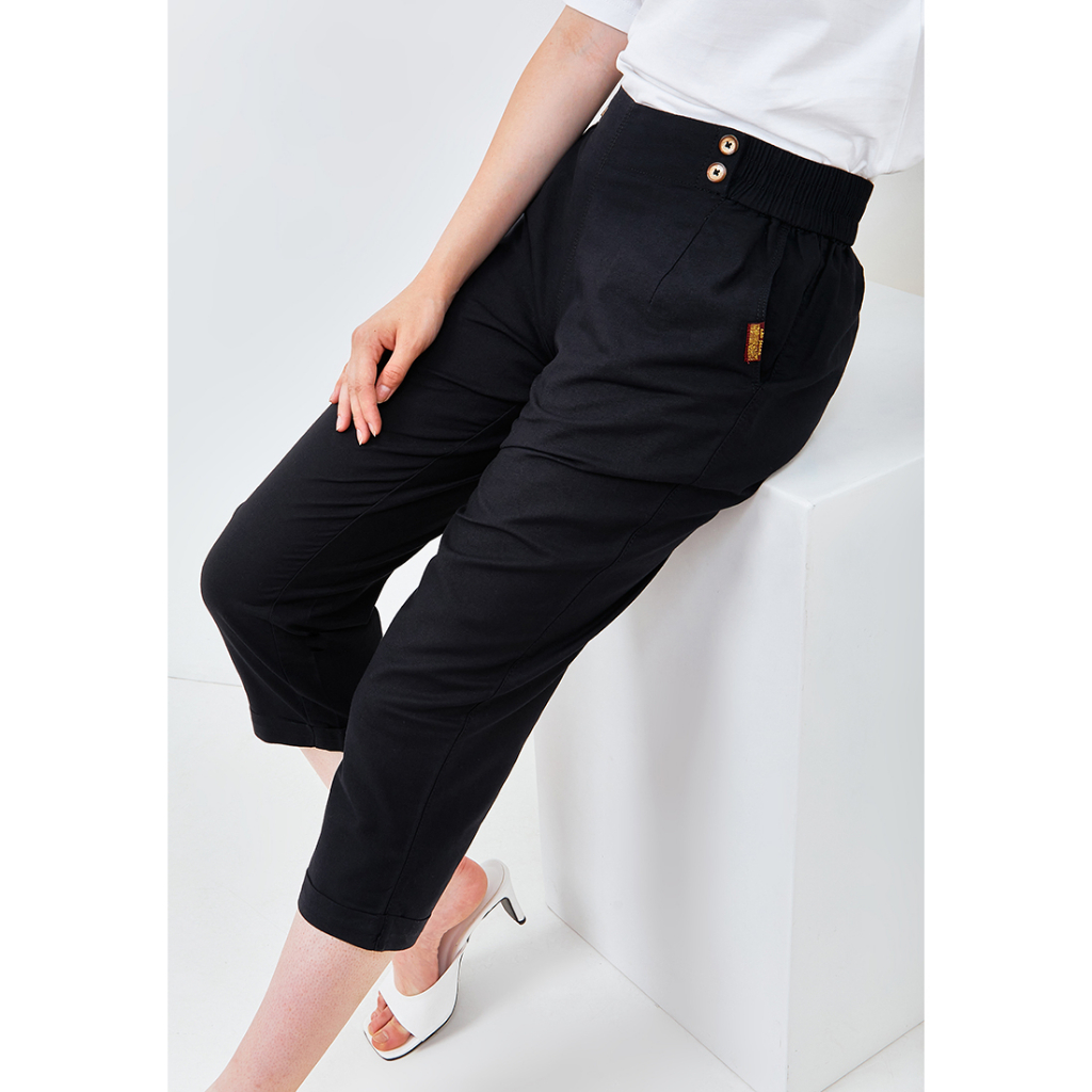 เอโกะ สีดํา 16-4102*