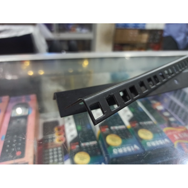 SIKU Iron Angle Rell Hardcase 8u 10u 12u 14u 16u