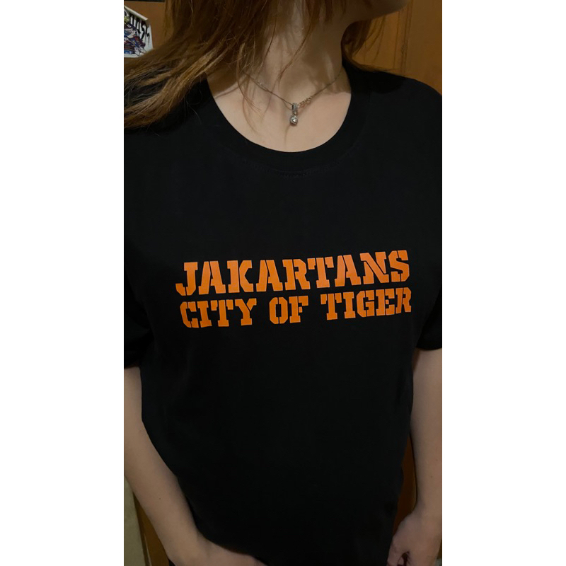 เสื้อยืด Jakartans CITY OF TIGER ดีไซน์ด้านหน้าและด้านหลังสําหรับผู้ชายและผู้หญิง 1928 persija jakma