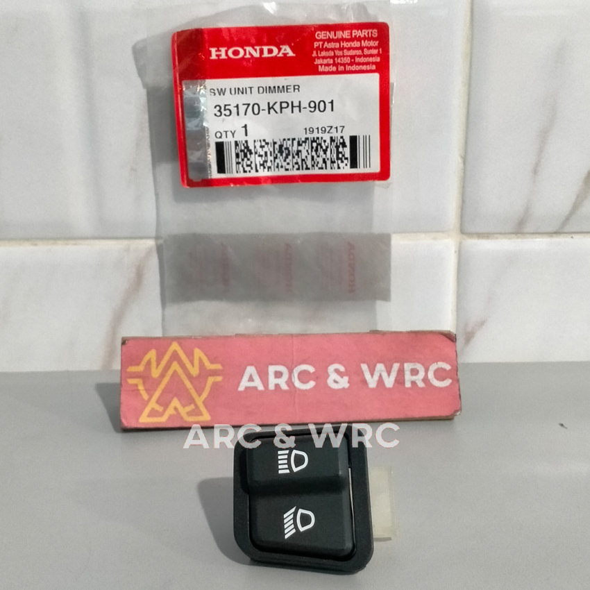 TOMBOL ปุ่มสวิตช์หรี่ไฟ Far Near Honda Karisma / Supra X 125 //35170KPH901