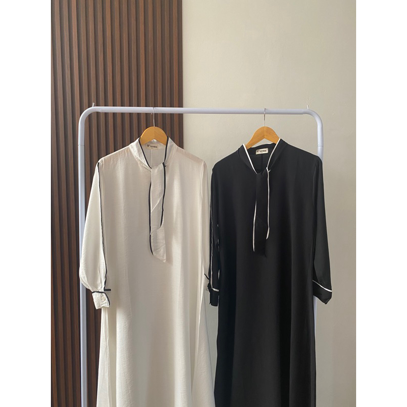 Alana Gamis Strip***
