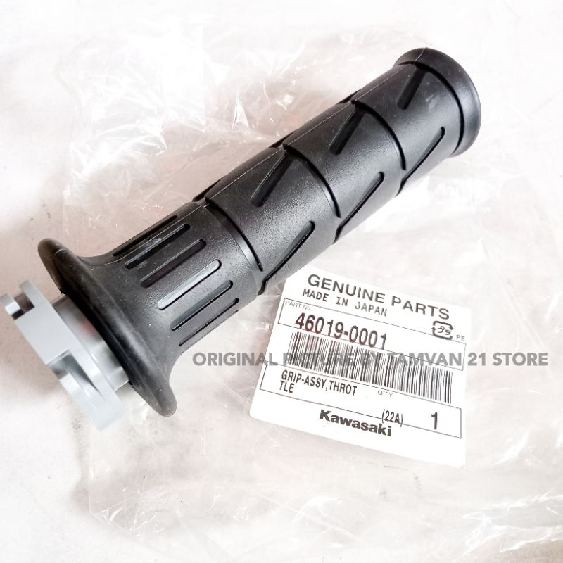 RIGHT GAS HANDGRIP HANDLE NINJA 250 CARBON FI Z650 Z1000