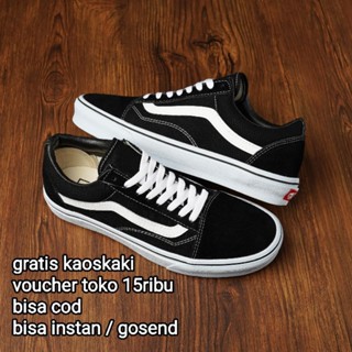 Vnsoffthewall oldskool รองเท้าผ้าใบ สีดํา สีขาว