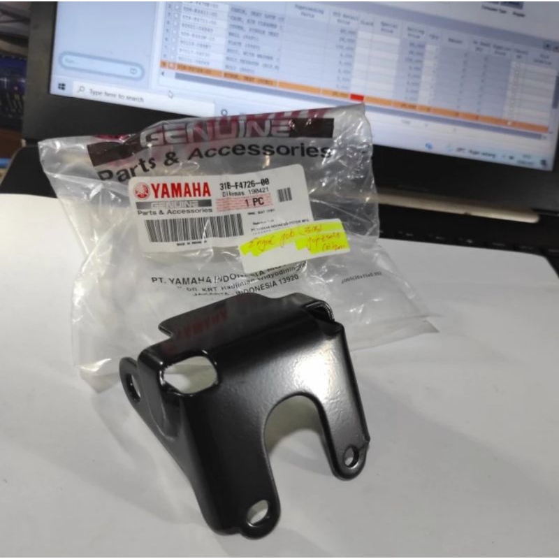 YAMAHA JUPITER Z ROBOT ORIGINAL YAMAHA SEAT HINGE 31B-F4726-00