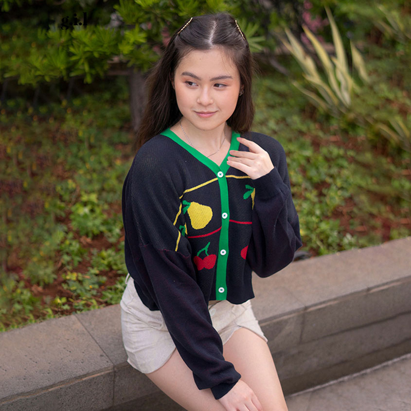GIL - คาร์ดิแกนผู้หญิง Black Fruity Ha Eun