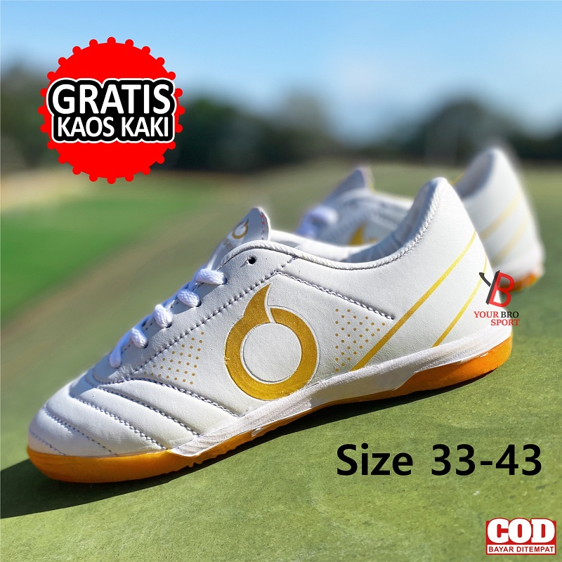 Ortuseight Catalyst Forte Savage 2023 KIDS FUTSAL SHOES WITH BONUS SOCKS, TICKER SOLES, รองเท้าฟุตซอ