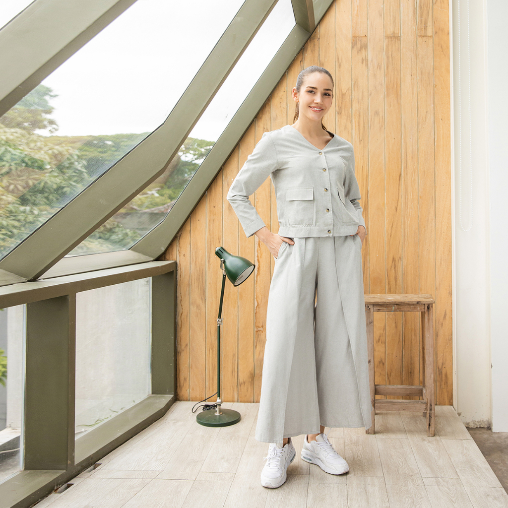 GRAPHIS Layer Culotte Pants Charcoal