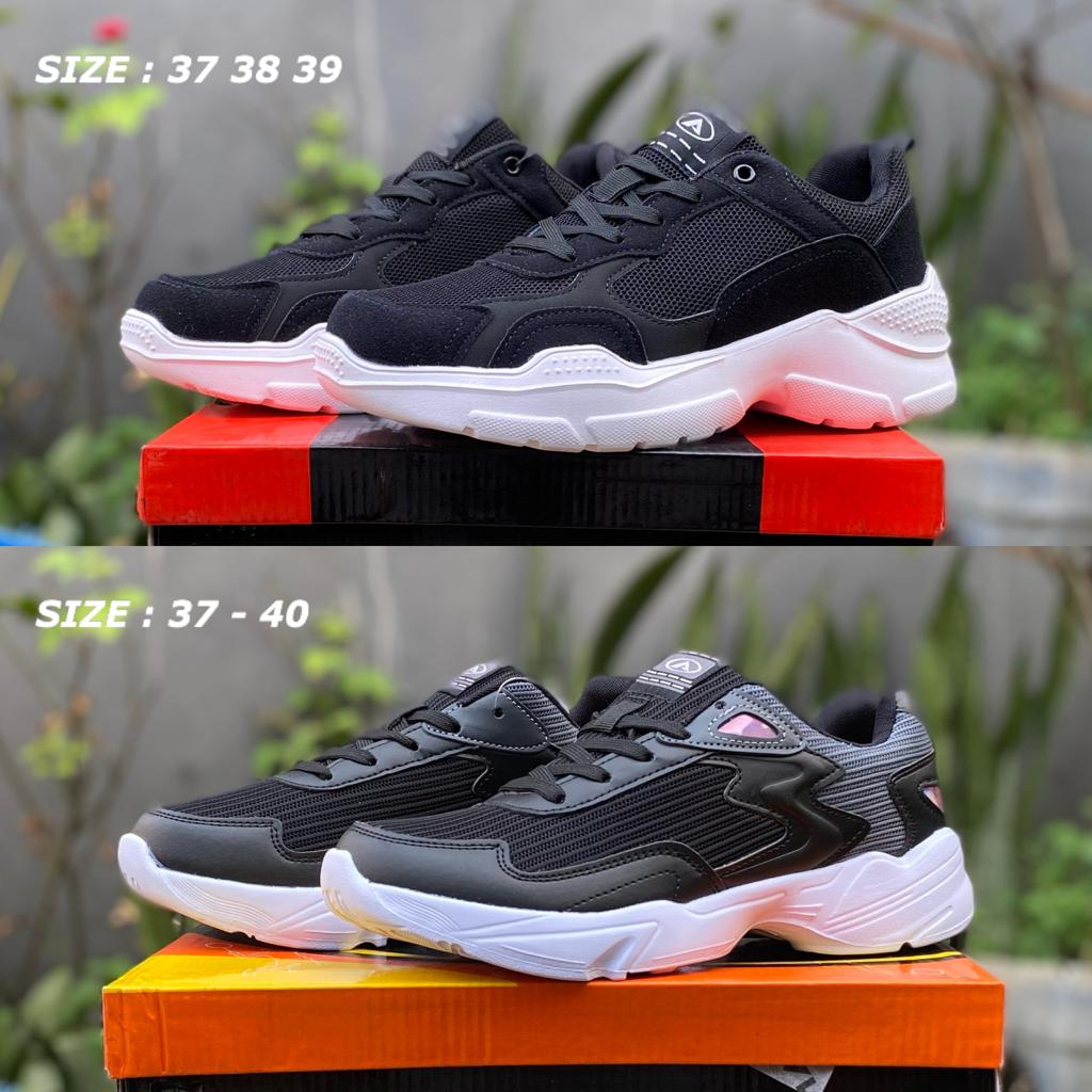 DANS DANS MILAN HASEL รองเท้าดั้งเดิมของผู้หญิง