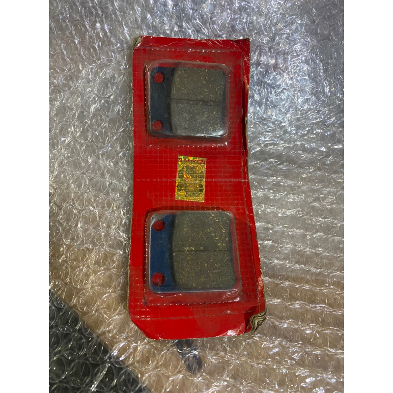 ผ้าเบรคหน้า gl pro newtech pnp klx ด้านหลัง