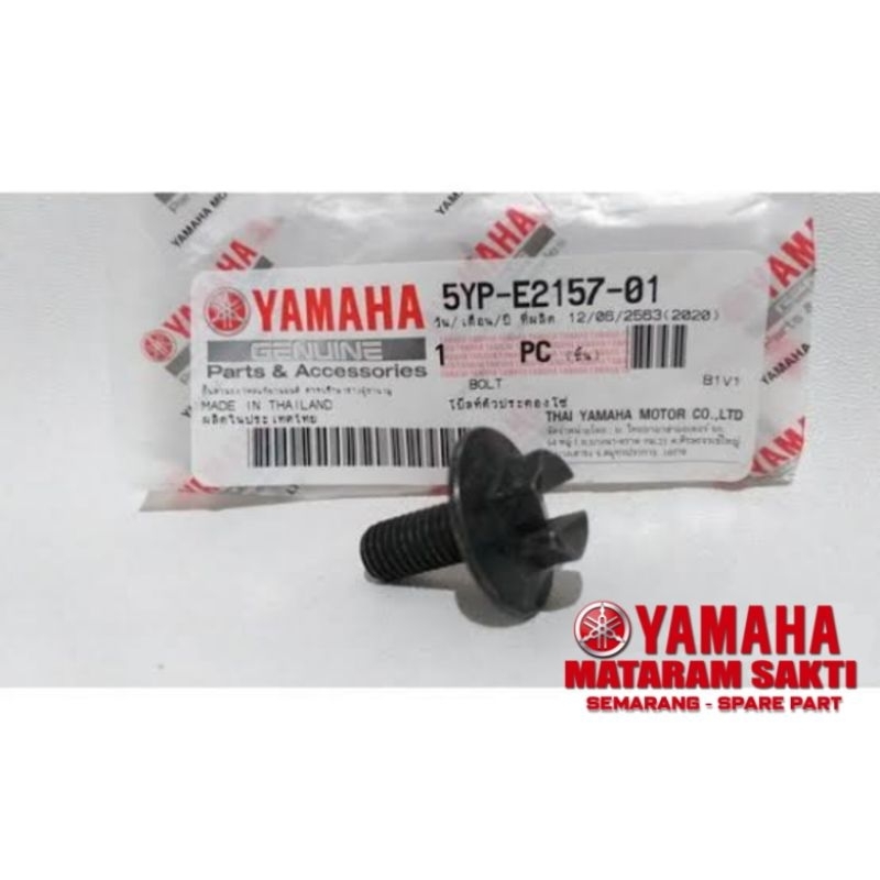 YAMAHA NMAX AEROX LEXI CRANKSHAFT BOLT (5YP-E2157-01)