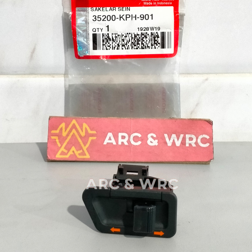 TOMBOL สวิตช์ปุ่มไฟเลี้ยวสําหรับ Karisma / Revo / Supra X 125 // 35200KPH901