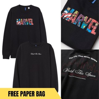 เสื้อกันหนาว คอกลม พิมพ์ลาย Marvel สีดํา สําหรับผู้ชาย และผู้หญิง