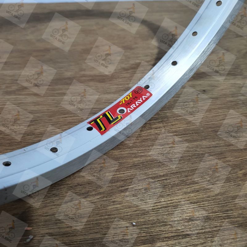 18 BMX Mini 28 หรือ 36 รู ขอบจักรยาน Araya Silver TL-707