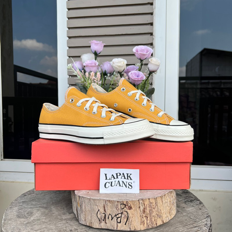 Converse Chuck 70s Low Sunflower Egret ของแท้ 100%
