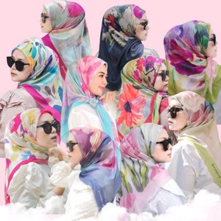 ใหม่ LUNA FUCHIA MOTIF HIJAB/Series Flower HIJAB Code UI88/LUNA FUCHIA Quadrilateral HIJAB