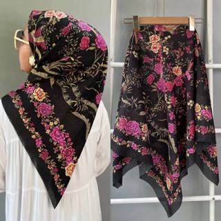 ผ้าคลุมฮิญาบ ลายดอกไม้ นก MOTIF Series Quadrangle Pashmina PREMIUM MOTIF Series YM61