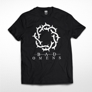 เสื้อยืด พิมพ์ลายโลโก้วงร็อค Bad OMENS สําหรับผู้ชาย และผู้หญิง