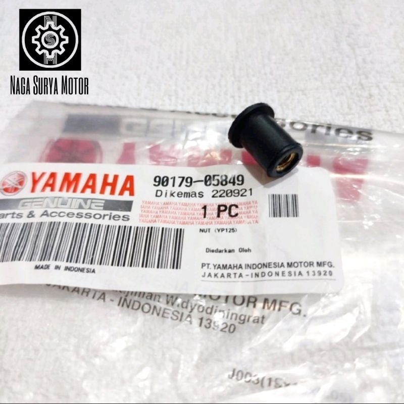 Vixion Byson Nmax Fino XRide R15V3 R25 ยางกระจกหน้ารถ Nut 90179-05849 ORI YGP