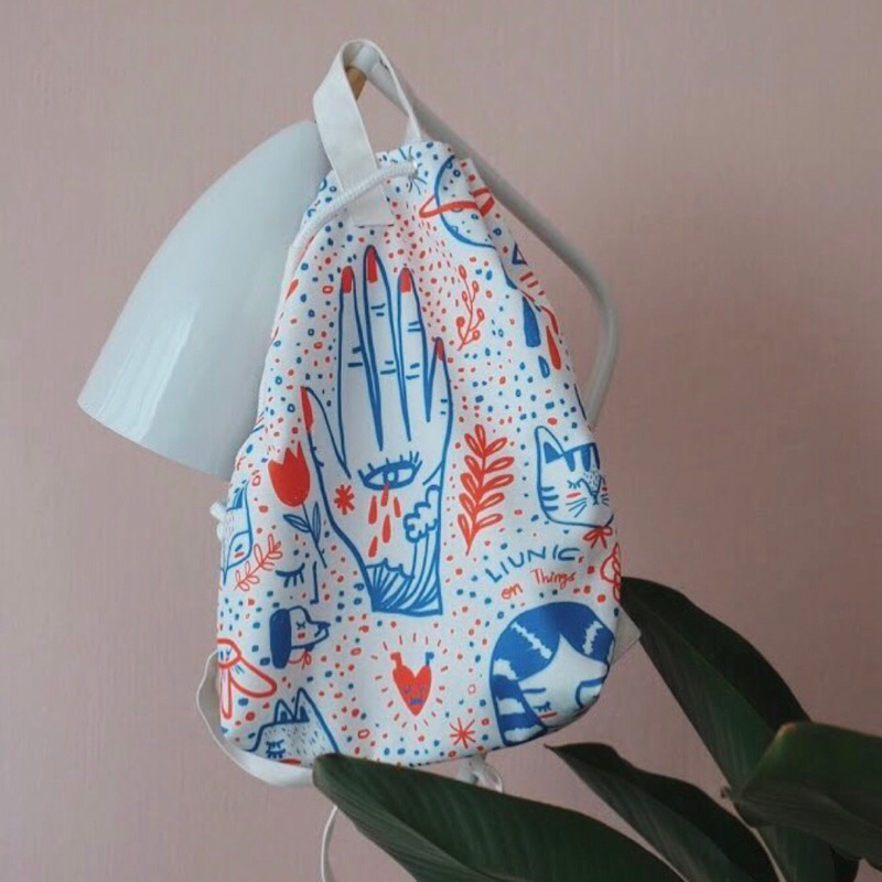Liunic On Things Drawstring Bag [PRELOVED]
