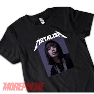 เสื้อยืด พิมพ์ลาย Metalisa Lalisa Manoban A Play On The Original Morepheme สําหรับผู้ชาย