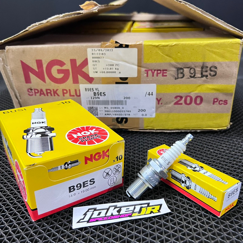 NGK B9ES B9ECS B8ES NINJA RR R SS ต้นฉบับ NGK SPARK PLUG