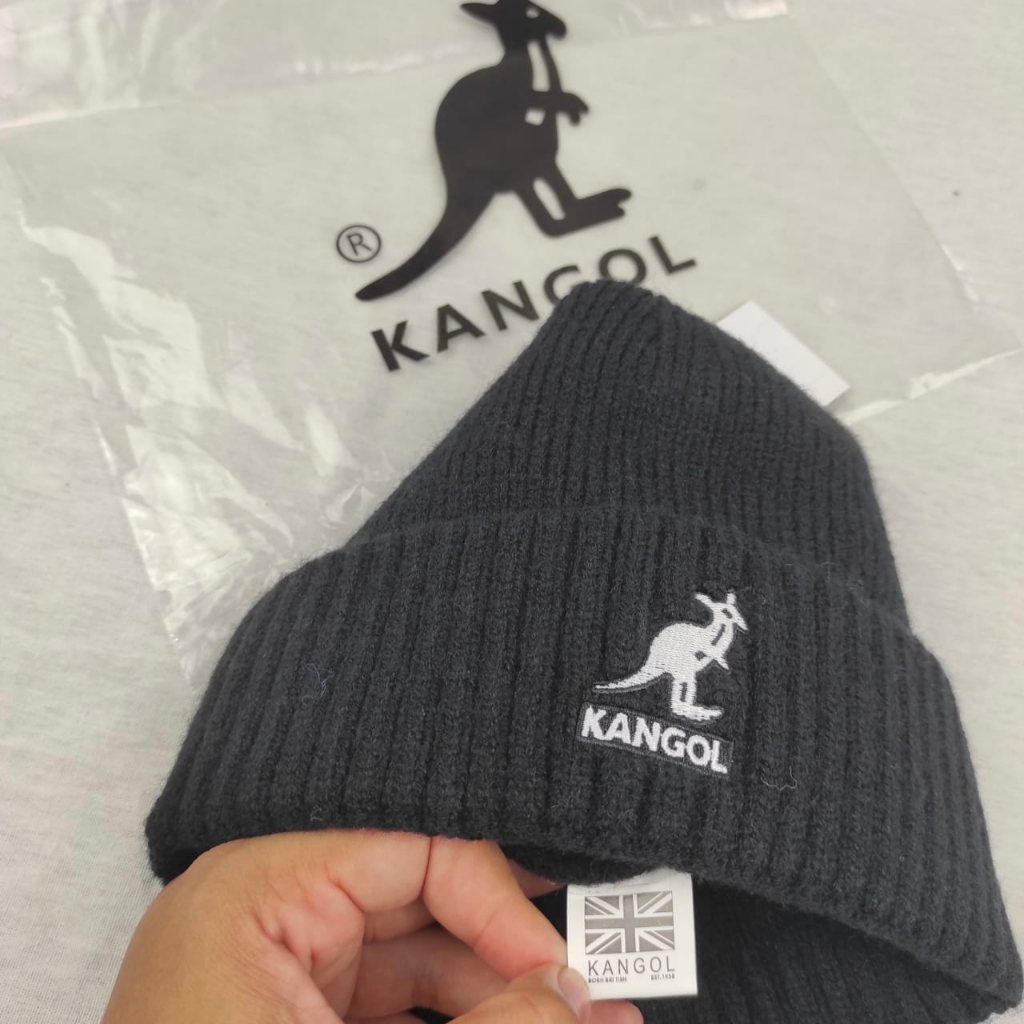 K-201 หมวกบีนนี่สั้น Kangol สีดํา
