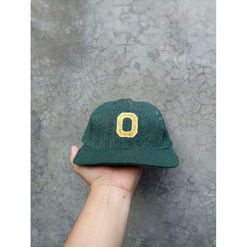Vintage 90s Oregon Ducks Fit Hat Wool หมวกอะคริลิคหมวกขนาด 7 1/4