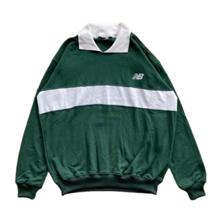 เสื้อแจ็กเก็ต CREWNECK RUGBY NB NEW BALANCE GREEN STRIP สีขาว