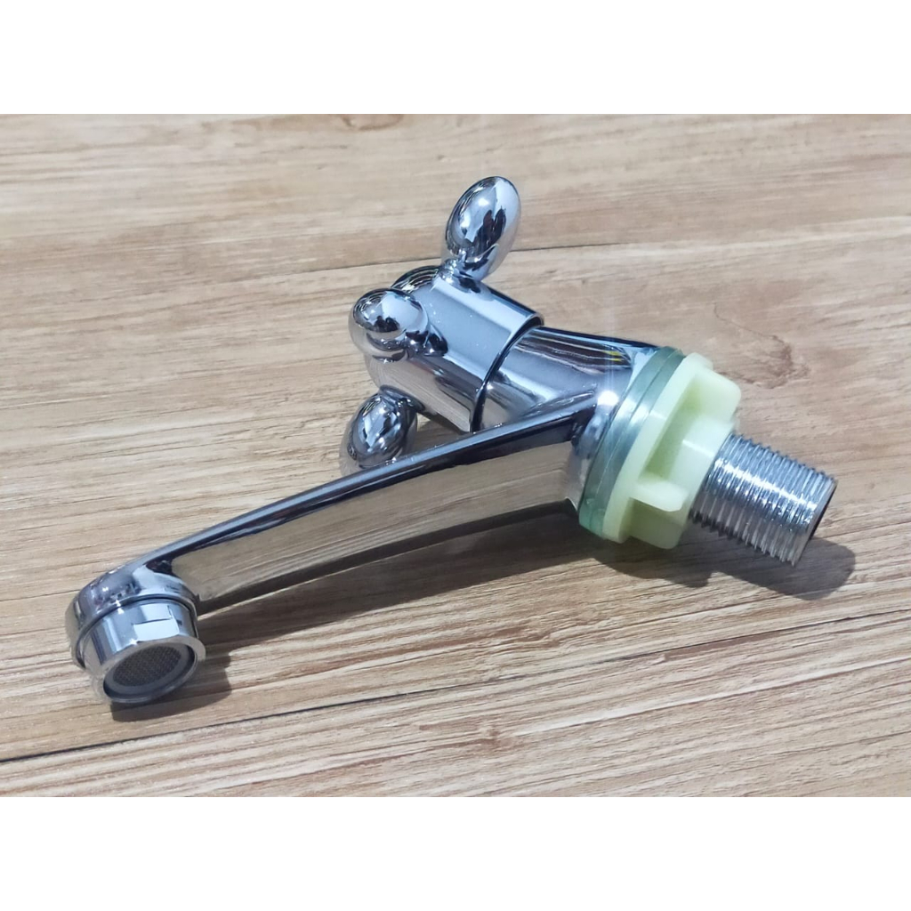 CHROME ROTATING BATHROOM SINK FAUCET/BATHROOM SINK FAUCET