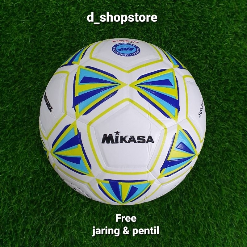 Mikasa Squadra Soccer Ball Press หนังหนาและทนทาน