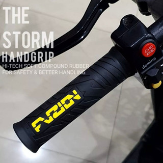 Hangrip The Strom Fuzion อุปกรณ์แฮนด์มือจับ สําหรับรถมอเตอร์ไซค์ทุกรุ่น