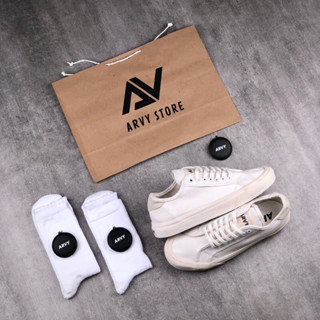 Arvy - Basic Cream รองเท้าผ้าใบลําลอง สีขาว มีสายคล้อง