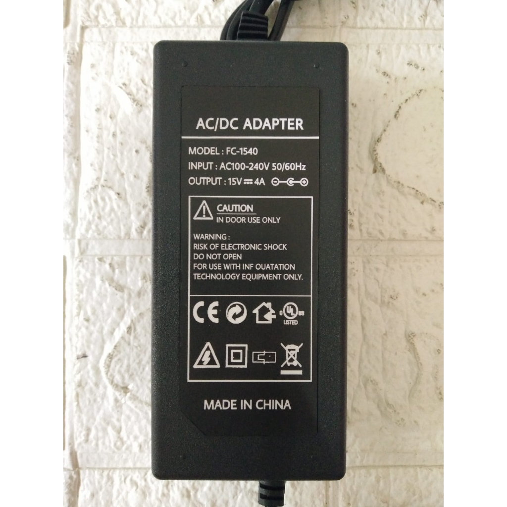 อะแดปเตอร์ AC/DC 15V 4A รุ่น FC-1540
